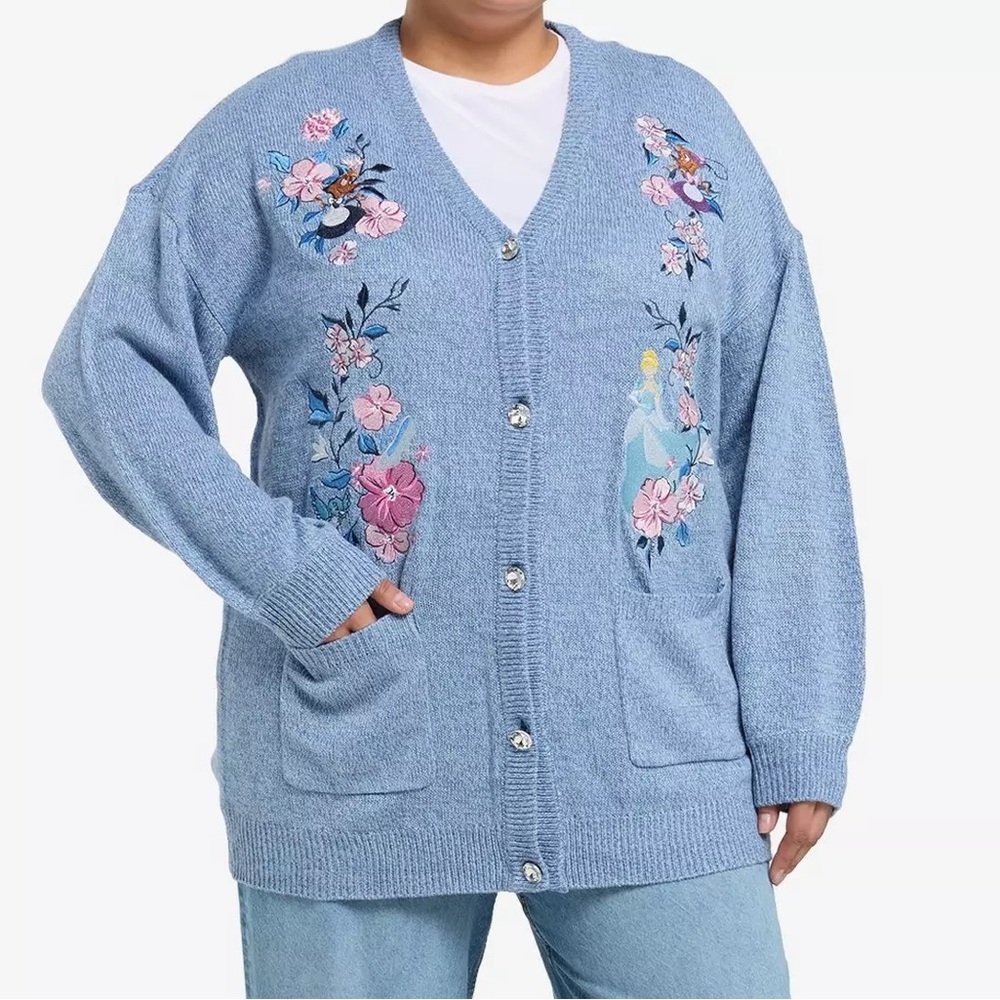 Her Universe Disney Cinderella Embroidered Cardigan Plus Size Hot Topic‎